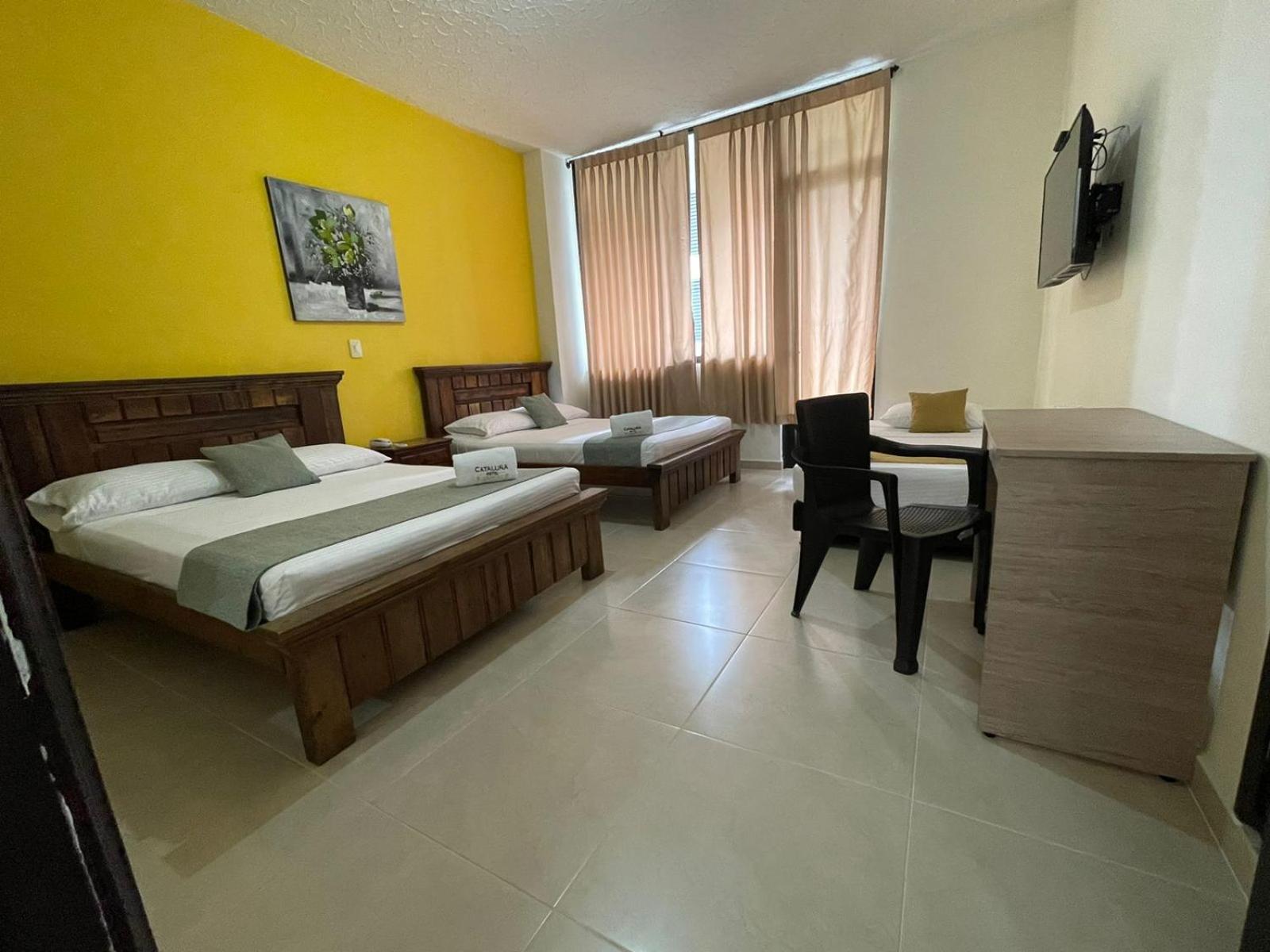 Hotel Cataluna - Soluciones Hoteleras Pereira Exteriör bild