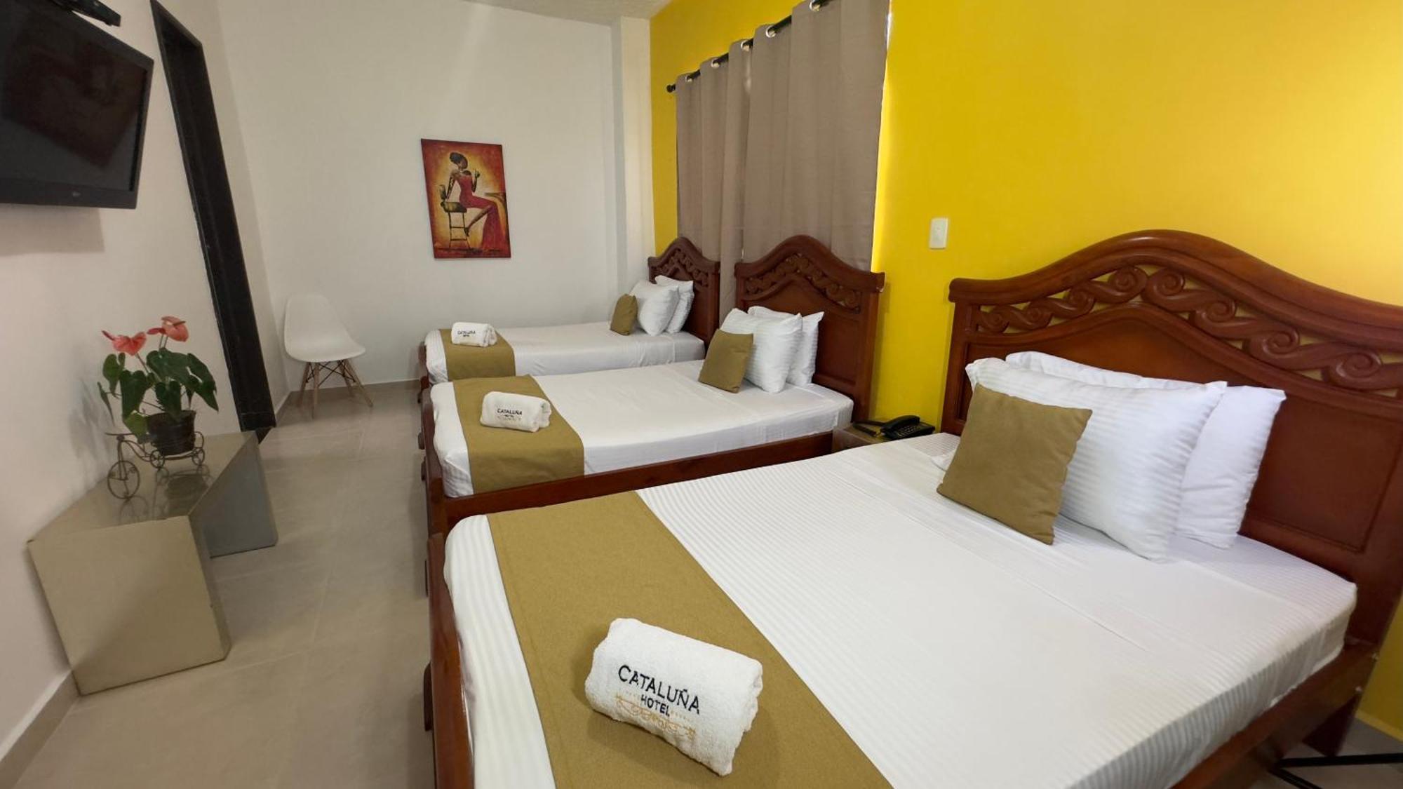 Hotel Cataluna - Soluciones Hoteleras Pereira Exteriör bild