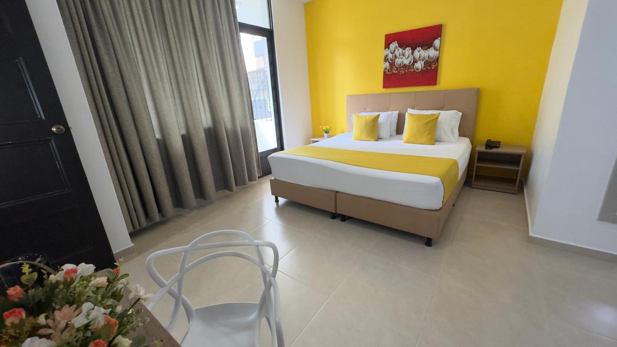 Hotel Cataluna - Soluciones Hoteleras Pereira Exteriör bild